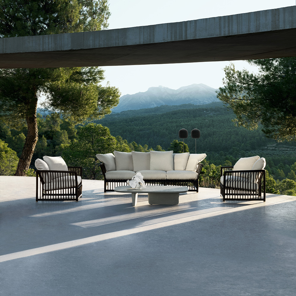 Softcage Outdoor Furniture Collection | B&B Italia Official Shop